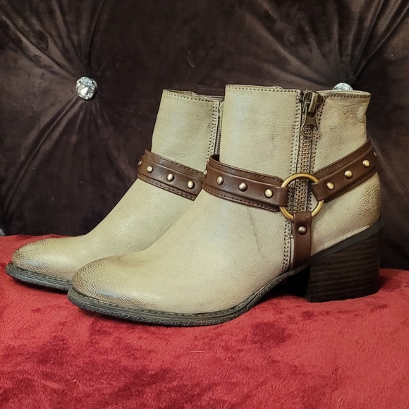 SONOMA BOOTS - Picture 2 of 6